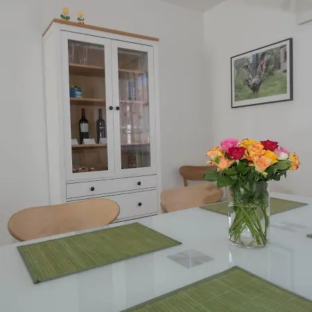 16lilien Apartmentwohnung