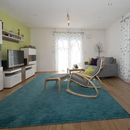 Apartment 16lilien Apartmentwohnung *